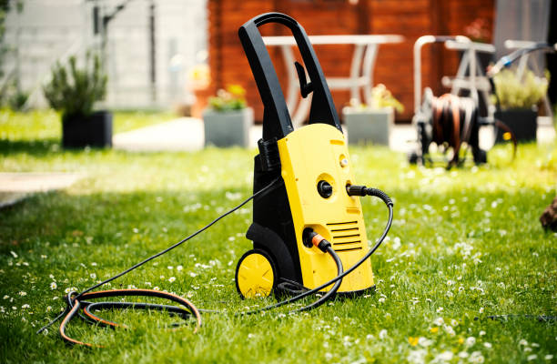 Best Driveway Pressure Washing  in Chaska, MN